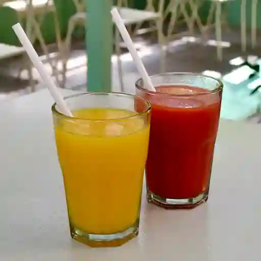 Jugo Naranja, Frutilla y Maracuyá