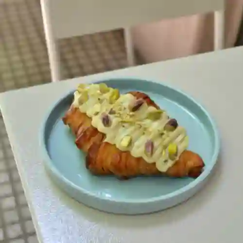 Croissant con Pistacho